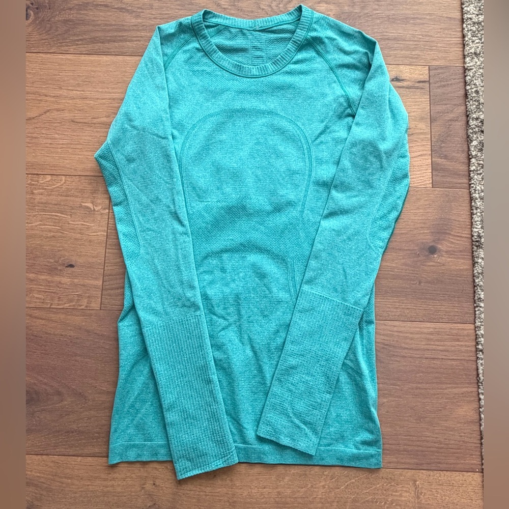 Lululemon Swiftly